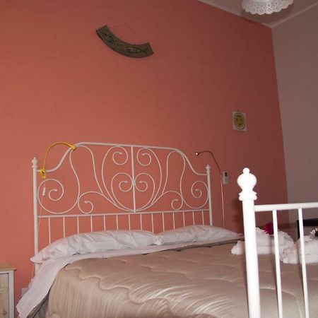 גאטה Velia B&B מראה חיצוני תמונה