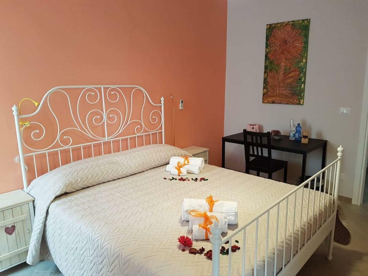גאטה Velia B&B מראה חיצוני תמונה